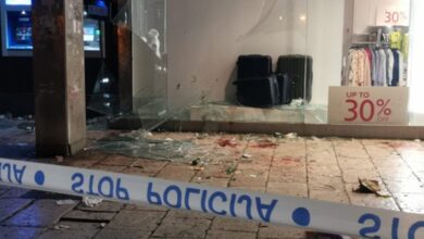 Photo of Најмалку 15 луѓе повредени пред ноќен клуб во Сплит, се искршил излог и леталo стакло