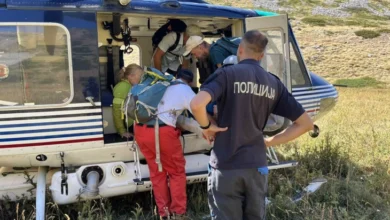 Photo of Видео: При гаснење на пожарот на Галичица, спасена повредена туристка од Чешка