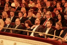 Photo of Сиљановска Давкова присуствуваше на настапот на македонската Национална опера и балет во Софија