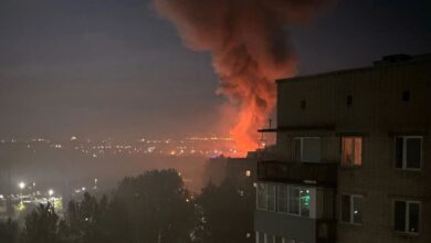 Photo of (ВИДЕО) Огромна експлозија во Русија: Украински дронови го погодија најголемото складиште за муниција