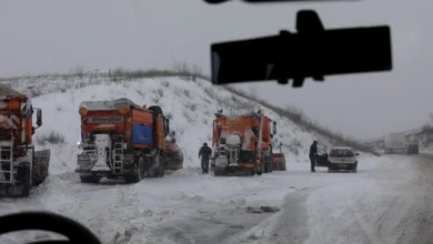 Photo of Специјално возило испратено да ги извлече возилата заглавени кај Леуново и Никифорово