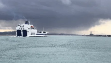 Photo of Невреме во Албанија, забранета пловидбата, во Тирана паднати дрвја, на повеќе места обилни снежни врнежи