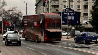 Photo of ФОТО: Автобус на ЈСП се расипа сред булевар.