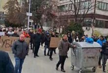 Photo of Кочанчани денес повторно излегоа на протест поради депонијата, остануваат на барањето да не се одлага отпад од соседните општини