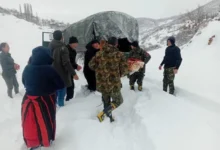 Photo of Поради блокирани патишта од снегот, во транспорт на болно дете од Голо Брдо се вклучи албанската армија