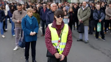 Photo of Нови Сад: Автомобил влета во протест и удри двајца лекари