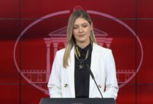 Photo of Митева за отфрленото обвинение против директорот на АНБ: Вистината е дека не постојат лажни сертификати, тоа се лаги на СДСМ