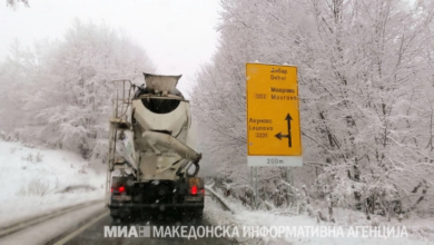 Photo of „Македонија пат“ со целата механизација и работна сила го чисти снегот од патиштата, велат од Транспорт