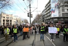 Photo of ВИДЕО: Нападнати студентите во Белград, изложени се и на брутална пропагандна кампања