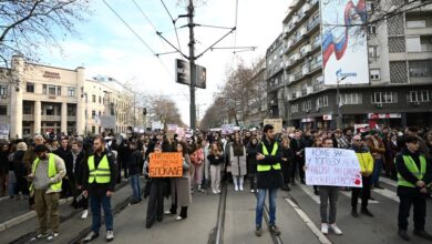 Photo of ВИДЕО: Нападнати студентите во Белград, изложени се и на брутална пропагандна кампања