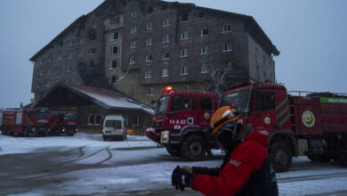 Photo of Девет уапсени поради пожарот во хотелот во Турција