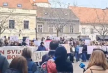 Photo of Студентите од три хрватски градови со протестен молк ги поддржаа своите колеги во Србија