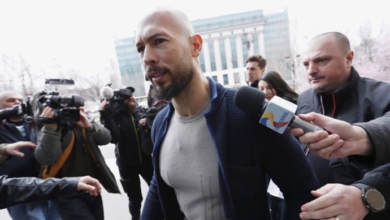 Photo of Покренато обвинение против Ендрју Тејт за трговија со малолетници и перење пари
