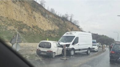 Photo of ФОТО: Се судрија автомобил и комбе кај Момин поток