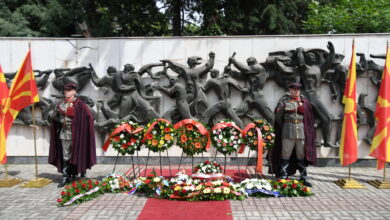 Photo of Висока владина делегација на одбележувањето на Денот на победата над фашизмот и Денот на Европа, пораки за значењето на борбата против фашизмот и потребата од обединета Европа кон која припаѓа и македонската држава