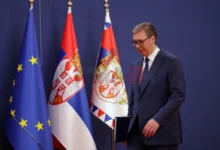 Photo of Министер за одбрана на БиХ: Вучиќ беше избркан од САД поради обид да влезе на вечера на Трамп со лажен идентитет