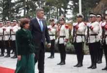 Photo of Прес-конференција на Сиљановска Давкова и Милановиќ (во живо)