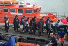 Photo of Франција мора да прифати илјадници работници мигранти за да го зачува својот социјален модел
