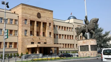Photo of Собраниската седница одложена за еден час, Левица бара одговори од Владата за патните трошоци на пратениците