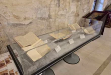 Photo of Ексклузивна изложба на ракописи и старопечатени книги од Националната библиотека на Македонија која досега не е прикажана во Македонија