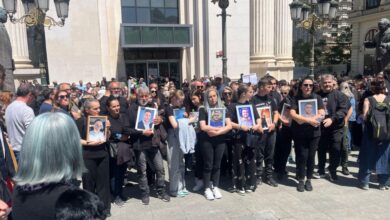 Photo of Тошковски ги навреди родителите и роднините на загинатите и повредените од Кочани