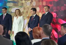 Photo of Избори во Романија: Дали ќе победи десен екстремист?