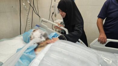 Photo of Докторка отишла на работа во Газа, во болницата стигнале телата на нејзините седум убиени деца