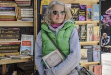 Photo of Четири децении под ведро небо: Приказната на Соња Иванова и нејзината книжарница на отворено