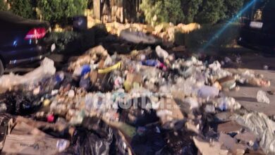 Photo of МВР го запленила камионот со кој ноќеска Ганиу истураше ѓубре пред канцеларијата на Арсовска.Мерцедесот го однеле во Дрисла