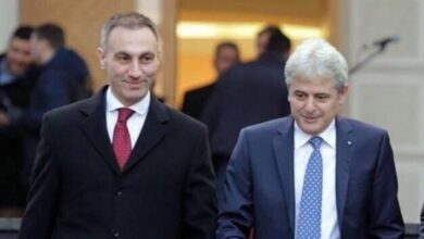Photo of Ахмети: Артан Груби и Перпарим Бајрами се некаде во регионот