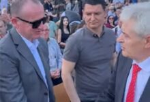 Photo of Ахмети и Таравари се ракуваат во Слупчане – сигнал за нова коалиција?