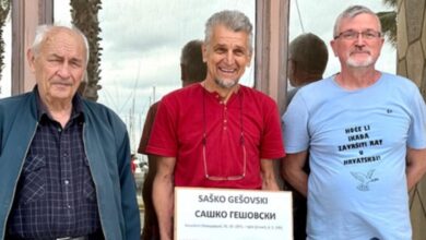 Photo of Сплит: Иницијатива за спомен-плоча за загинатиот Македонец Сашко Гешовски, но и жесток отпор од националистите