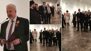 Photo of Вицепремиерот Стоилковиќ и други функционери со рускиот амбасадор на прослава на 9 Мај