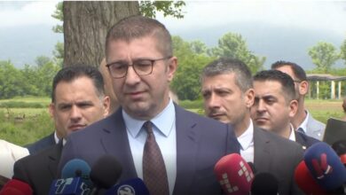 Photo of Ако има дивоградби нека постапува, од филозофирање нема фајде ? Мицковски за вчерашниот лов на дивоградби на Арсовска во  Чаир