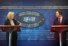 Photo of Предлогот за одложени уставни измени отфрлен – Муцунски: Работиме на изнаоѓање достоинствено решение