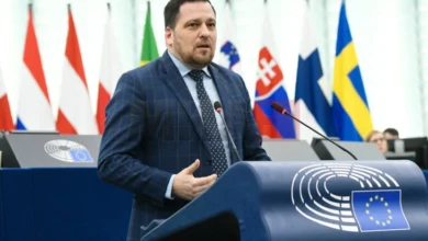 Photo of Чешки европратеник ги обвинува словачките власти за „намерно следење“