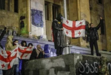 Photo of Грузија продолжува со апсења на водечки опозициски фигури – Ника Гварамија во притвор до девет месеци
