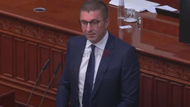 Photo of Мицкоски предложи електронски попис идната година, но го услови со прифаќање веднаш на една изборна единица
