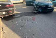 Photo of Две лица потешко повредени во сообраќајка во центарот на Скопје