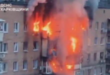 Photo of (Видео) Русите го започнаа најголемиот напад врз Харков досега, црн чад се издига над градот