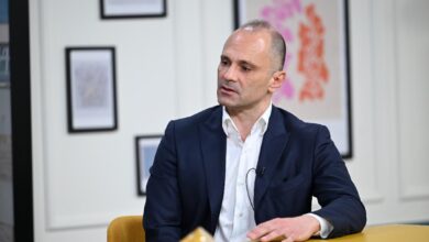 Photo of Филипче: Младите не смеат да ги враќаат долговите од 7 милијарди направени за бизнис интерес на власта