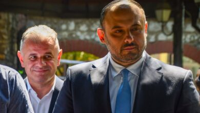 Photo of Арсовска: Ѓорѓиевски тера пикник со Меџити и Ганиу, нема правда додека не се случи нова трагедија