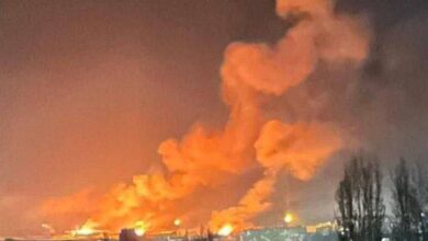 Photo of „Останете во засолништата“ погодена породилна болница во Одеса, Киев со часови под силен руски напад