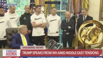 Photo of (Видео) Надреални сцени од Белата куќа, Трамп ги испрашуваше Игор Тудор и играчите на Јувентус за трансродовите лица, следеше непријатна тишина