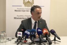 Photo of Новиот министер Алиу со 300 места во „Лимак“ за паркирање на вработени ќе го решава сообраќајниот хаос на клиниките