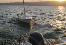 Photo of (Фото) Спасувачка акција во Охридското Езеро: полицијата трагаше по четири лица на кои им се искршила едрилицата