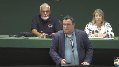 Photo of (Видео) Советниците на ВМРО-ДПМНЕ бегаат од вонредна седница за дивоградбите низ Скопје!