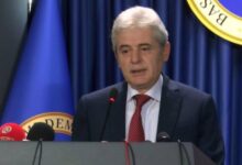 Photo of Ахмети: Не се плашете, не сакаме да ја поделиме Македонија