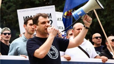 Photo of Претседателот на НСП: Не се знае дали министерот сака да го приватизира или однесе МЗШВ во стечај – Како магично се префрлаат членови од еден во друг синдикат?
