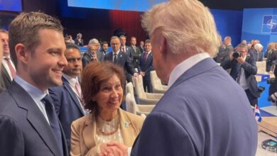Photo of ФОТО: Кратка средба на Сиљановска-Давкова и Муцунски со Трамп на самитот на НАТО во Хаг